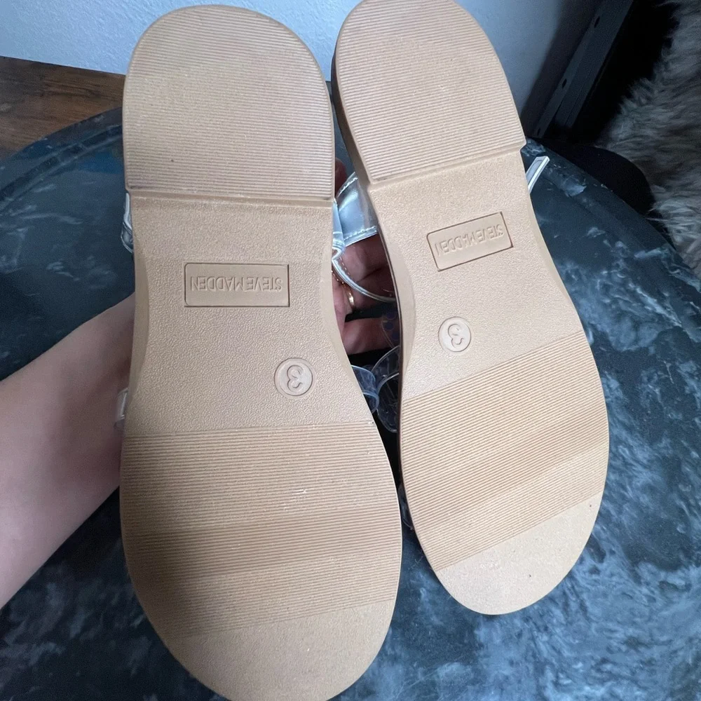 Steve Madden Flute Sandal